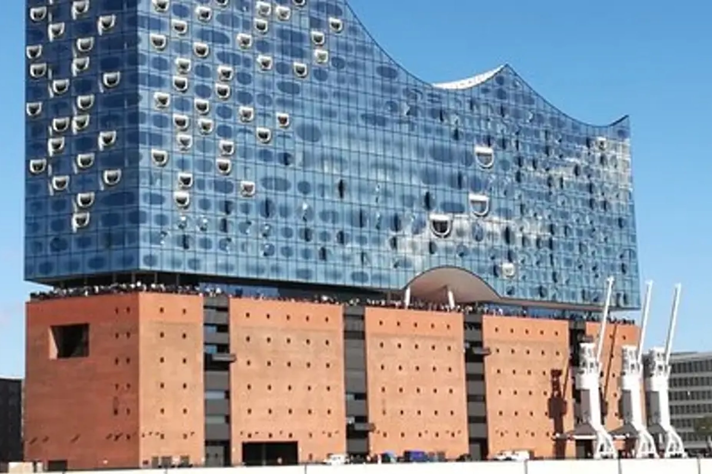 Private Guided Elbphilharmonie Plaza Tour